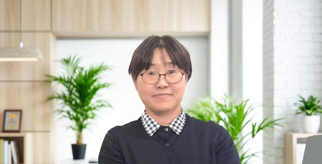 社会保険労務士 中村 先生