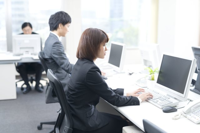 当センター人気No1【キャリアアップ助成金】が改正!増額!!